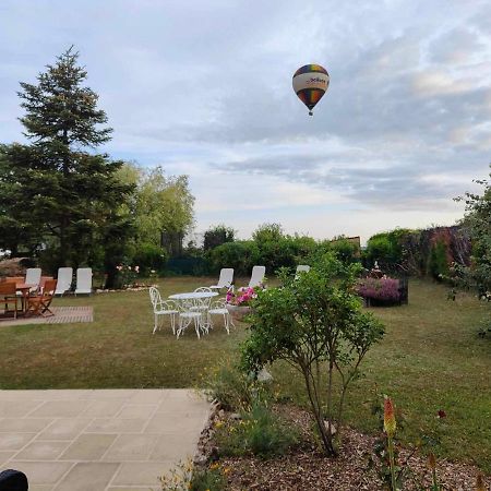 La Maison Genevier - Chambre Doreline Montreuil-en-Touraine Zewnętrze zdjęcie