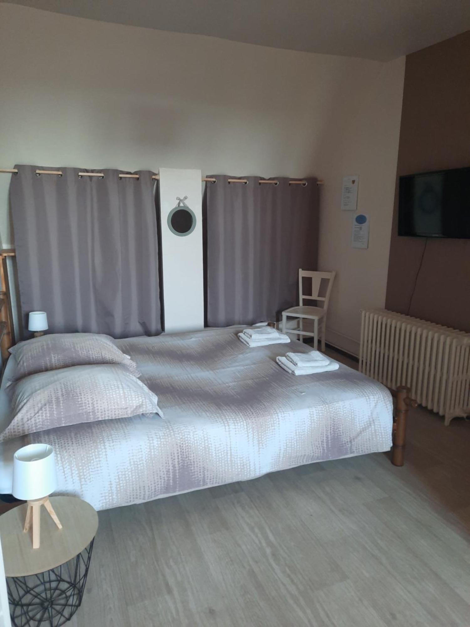 La Maison Genevier - Chambre Doreline Montreuil-en-Touraine Zewnętrze zdjęcie